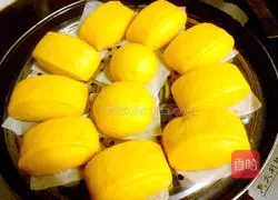 Illustration of how to make pumpkin steamed buns 10