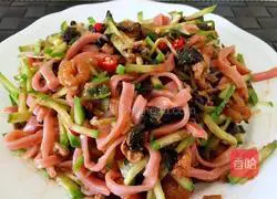 Illustration of how to make amaranth cold noodles 7