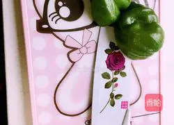 Illustration of how to make dumplings stuffed with green pepper 4