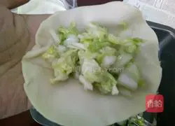 Bai Jing Su Illustration of how to make stuffed dumplings 6