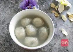 Illustration of making homemade glutinous rice balls 1