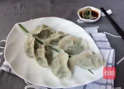 Illustration of how to make fennel sprout dumplings 15