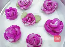 Illustration of how to make rose steamed buns, one of the 2017 Valentine's Day gifts 10