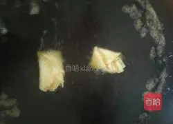 Illustration of how to make fried wonton wrappers 9