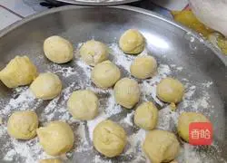 Pumpkin glutinous rice dumplings Practice illustration 4