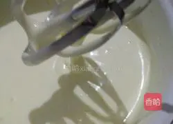 Illustration of how to make sandwich meat floss cake 5