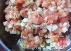 Illustration of how to make celery buns 2