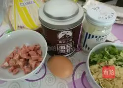 Illustration of how to make potato chips and vegetable sandwiches 1