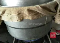 Illustration of how to make white steamed buns 6