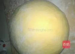 Illustration of how to make pumpkin flower steamed buns 4