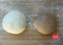 Illustration of how to make cocoa two-color steamed buns 12