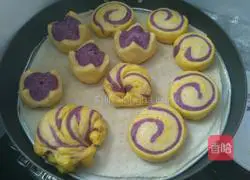 Illustration of how to make purple sweet potato blossom steamed buns 7
