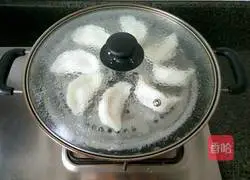 Illustration of how to make crystal dumplings 8