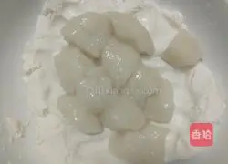 Illustration of how to make Yuhua stone glutinous rice balls 5