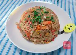 Illustration of how to make fried rice with eggs and chicken chop 11