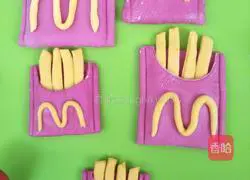 Illustration of how to make McDonald's French fries and steamed buns 9