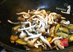 Illustration of how to make oyster sauce and eggplant noodles 7