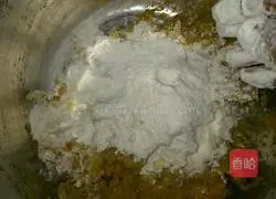 Illustration of home-style glutinous rice and bean paste cake 3