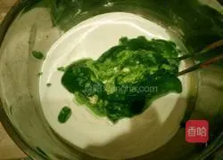 Illustration of how to make spinach steamed buns 5