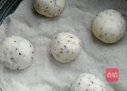 Illustration of how to make black sesame steamed buns 9