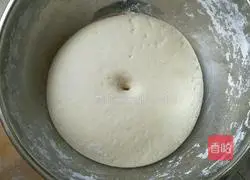 Illustration of how to make pork and radish buns 10