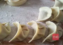Illustration of how to make leek and egg dumplings 5