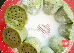 Illustration of how to make lotus buns 15