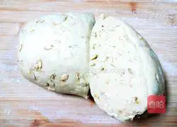 Illustration of how to make sweet potato and oatmeal steamed buns 6