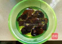 Wood ear mushroom dumplings Practice illustration 3