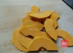 Milk Sunflower Bun Recipe Illustration 1