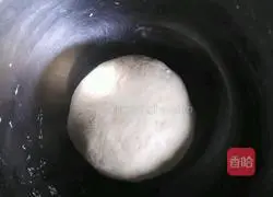 Illustration of how to make cornmeal steamed buns 2