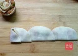 Illustration of how to make rose dumplings 4