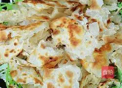 Illustration of how to make fried pancakes (hot noodle pancakes) 7