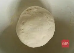 Illustration of how to make straw hat cake 2