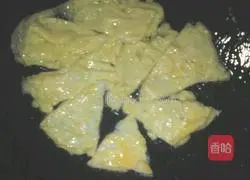 Illustration of how to make egg fried rice 4