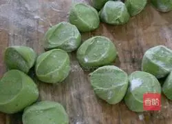 Spinach nutritious dumplings Illustration of how to do it 1