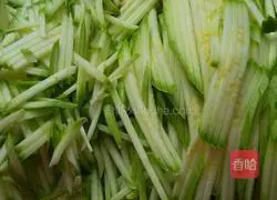 Illustration of how to make fancy dumplings 5