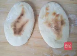 Illustration of how to make baguette cake 12