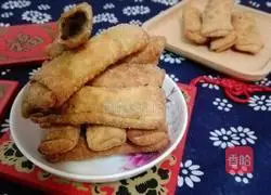 Illustration of how to make wonton skin red bean paste spring rolls (New Year flavor) 1