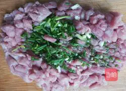 Illustration of how to make meatloaf 4