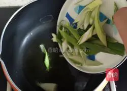 Hand cakes Illustration of making pancake 5