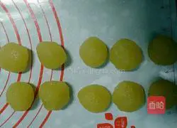 Illustration of how to make wife cake 16