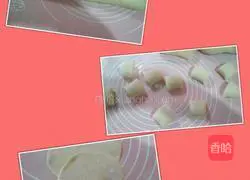 Meat Illustration of how to make steamed buns 8