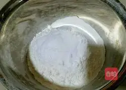 Blueberry Almond Muffins Recipe Illustration 2