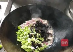 Mortal stir-fry Illustration of how to make cakes 12