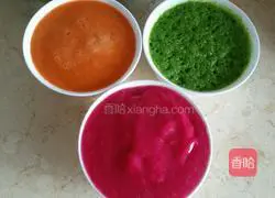 Illustration of how to make colorful dumplings 1