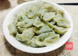 Illustration of how to make dumplings 8