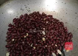 Illustration of how to make peanut dumpling stuffing 1