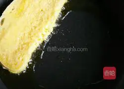Illustration of how to make fried egg steamed bun slices 5