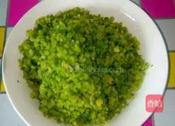 Illustration of how to make pork ribs buns 5